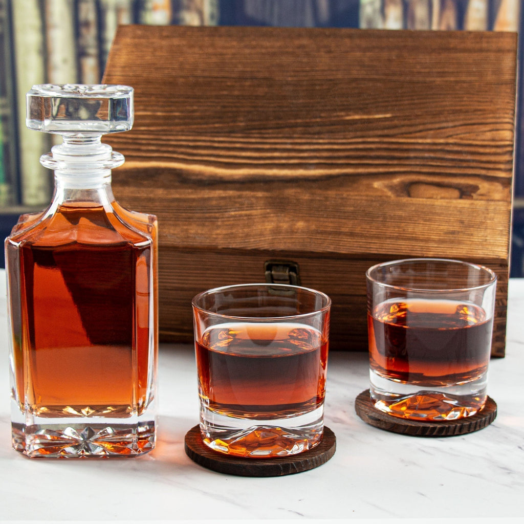 Decanter Set with 2 Glasses in Wood Gift Box